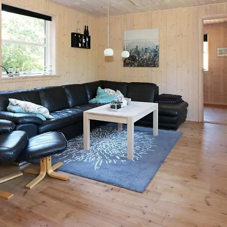 6 Person In Tatil Evi Hadsund